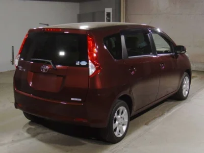 Toyota Passo Sette
