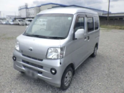 Toyota Pixis Van