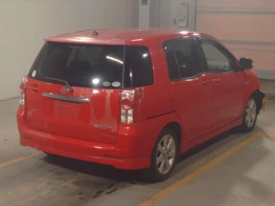 Toyota RAUM