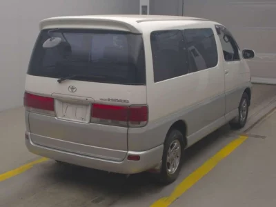 Toyota HIACE REGIUS