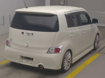 Toyota bB