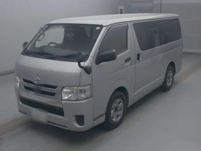 Toyota RegiusAce