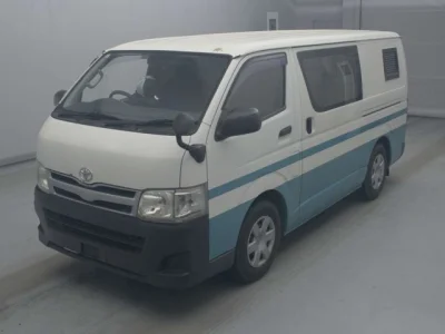 Toyota RegiusAce