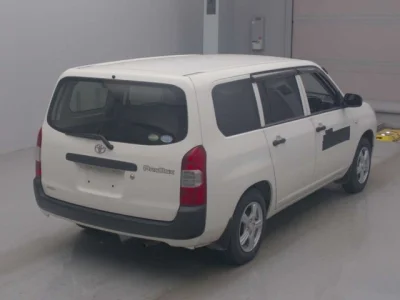 Toyota Succeed