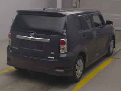 Toyota Corolla Rumion