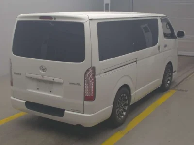 Toyota RegiusAce