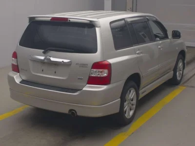 Toyota KLUGER