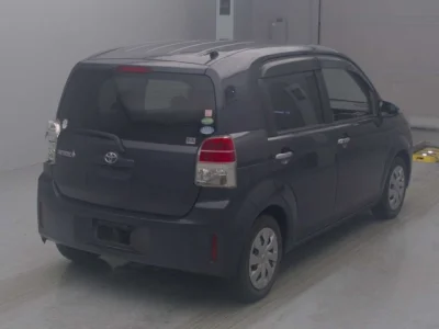Toyota Spade