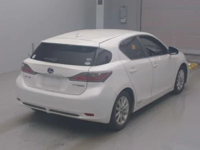 Lexus CT200h