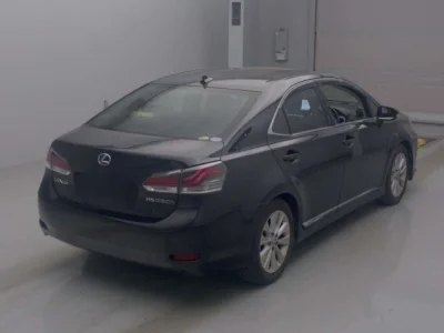 Lexus HS250h