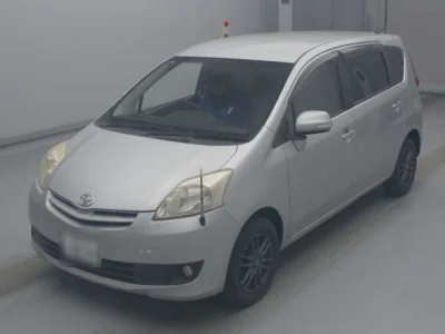 Toyota Passo Sette