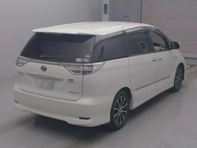 Toyota Estima Hybrid