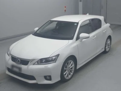 Lexus CT200h
