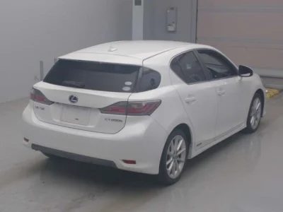 Lexus CT200h