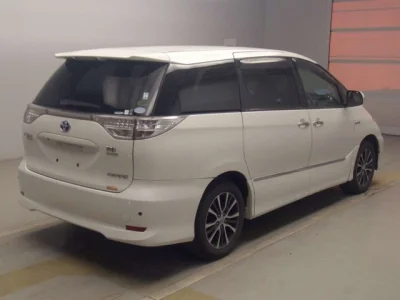 Toyota Estima Hybrid