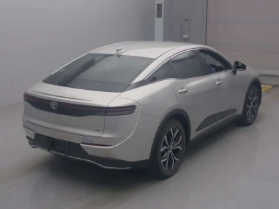 Toyota Crown Crossover
