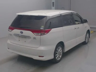 Toyota Estima Hybrid