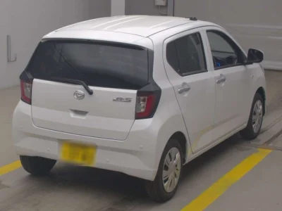 Daihatsu MIRA E S