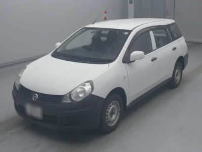 Nissan AD