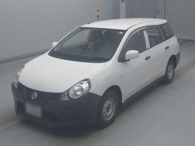 Nissan AD