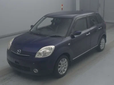 Mazda Verisa