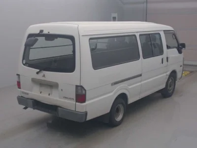 Mitsubishi DELICA