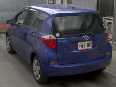 Toyota Ractis