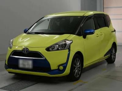 Toyota Sienta