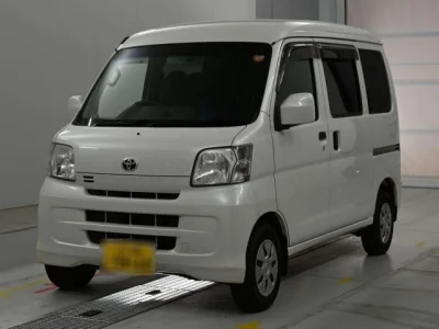 Toyota Pixis Van