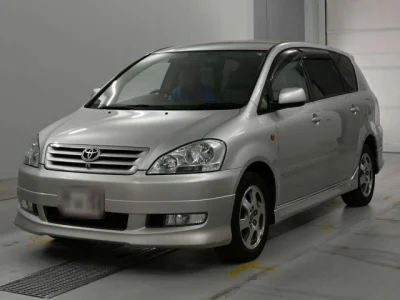 Toyota Ipsum