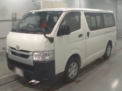 Toyota HiAce Van