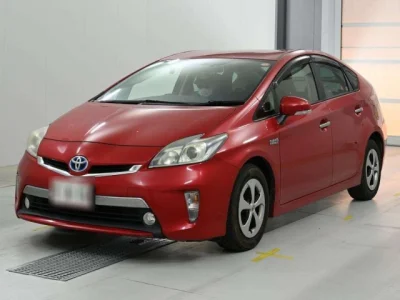 Toyota Prius PHV