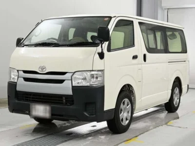 Toyota RegiusAce