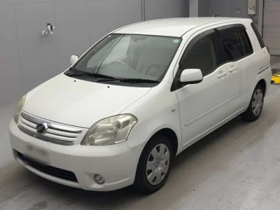 Toyota Raum
