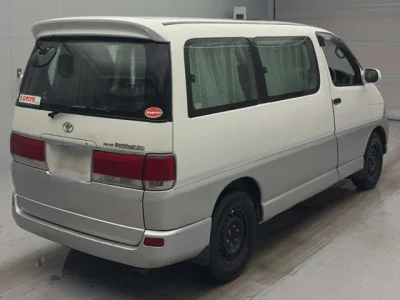 Toyota Hiace Regius