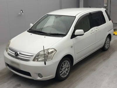Toyota Raum