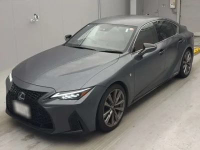 Lexus IS300h