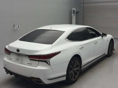 Lexus LS500