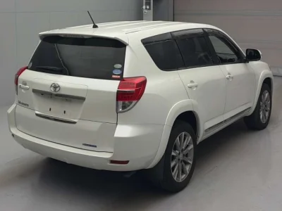 Toyota Vanguard