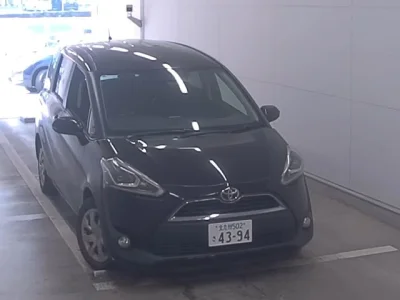 Toyota Sienta