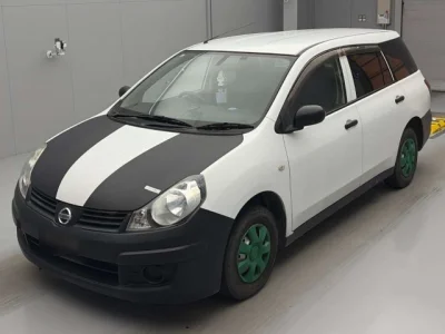 Nissan AD