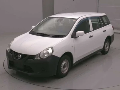 Nissan AD