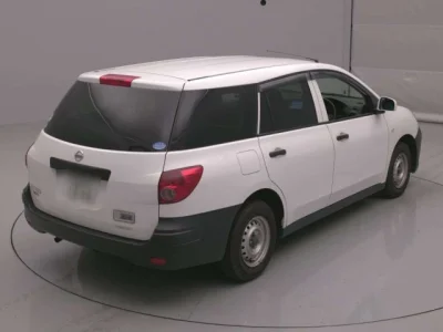 Nissan AD