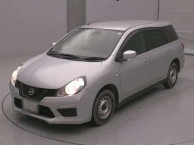Nissan AD