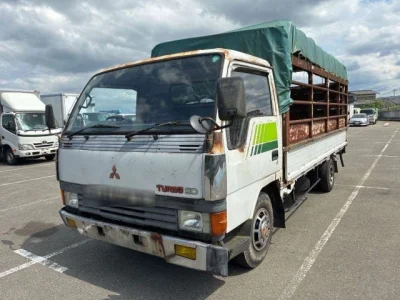 Mitsubishi Fuso Canter