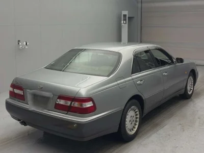 Nissan CIMA