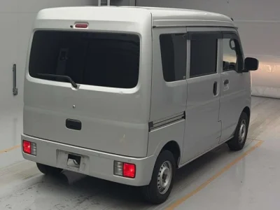 Mitsubishi Minicab Van