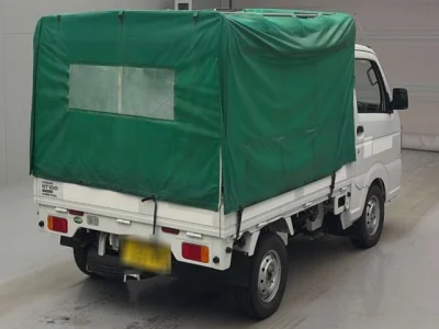 Nissan NT100 Clipper