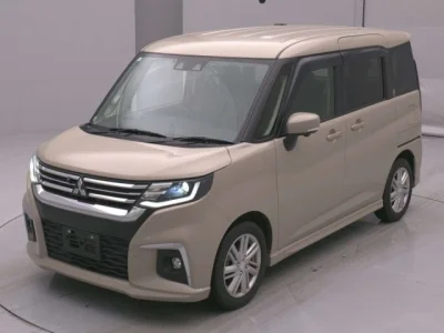 Mitsubishi Delica D:2
