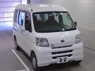 Toyota Pixis Van